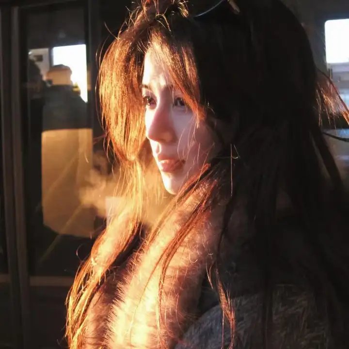妓女。演员。皮条客